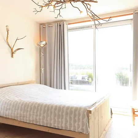 Bed Met Paard *